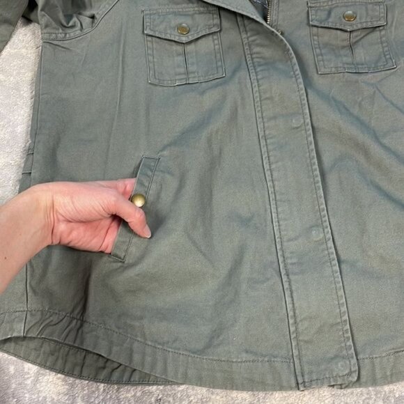 Style & Co Embroidered Roses Floral Back Utility Jacket Green Shacket Sz S - Picture 9 of 12